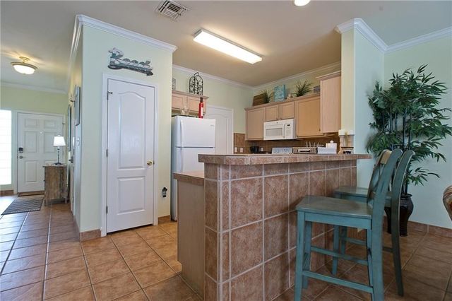 15110 Leeward Dr 203, Corpus Christi, TX 78418