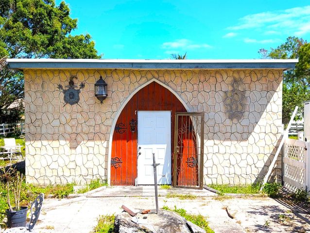 17681 93RD Road N, Loxahatchee, FL 33470