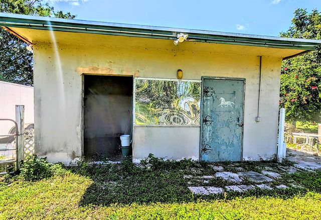 17681 93RD Road N, Loxahatchee, FL 33470
