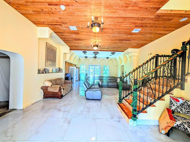 17681 93RD Road N, Loxahatchee, FL 33470