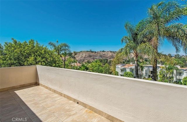 24907 Marbella Court, Calabasas, CA 91302