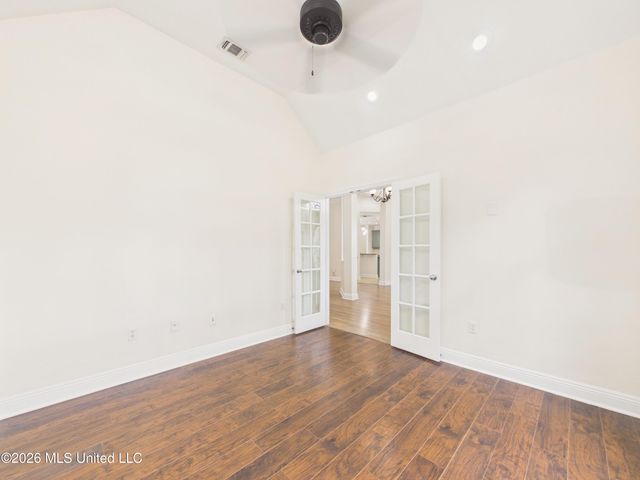 4007 Belle Terre Court, Ocean Springs, MS 39564