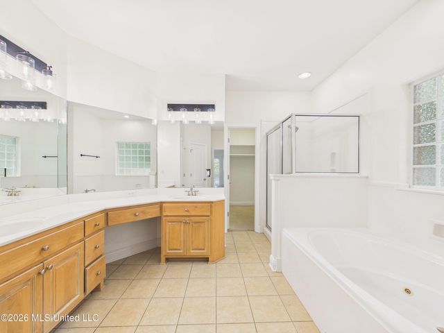 4007 Belle Terre Court, Ocean Springs, MS 39564