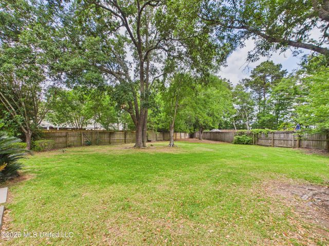 4007 Belle Terre Court, Ocean Springs, MS 39564