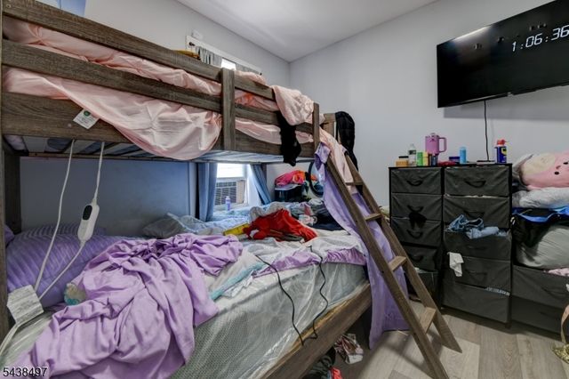122 16Th Ave, Paterson City, NJ 07501