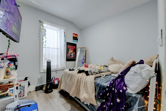 122 16Th Ave, Paterson City, NJ 07501