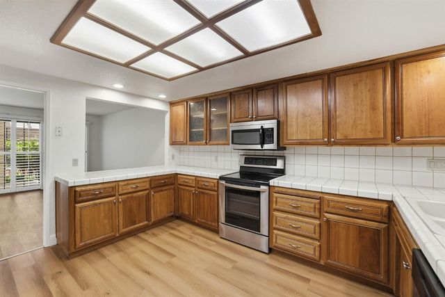 7445 BLACK TREE Ln, Citrus Heights, CA 95610