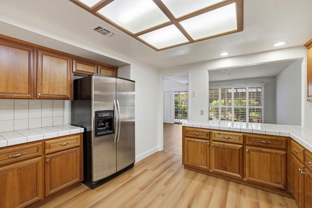 7445 BLACK TREE Ln, Citrus Heights, CA 95610