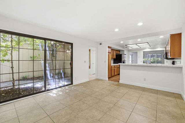 7445 BLACK TREE Ln, Citrus Heights, CA 95610