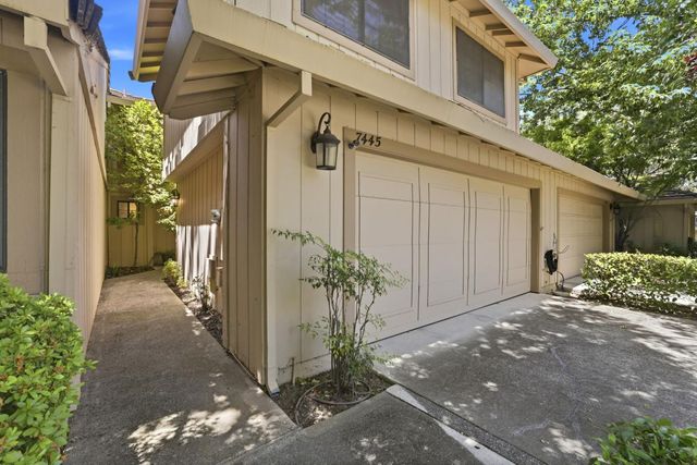 7445 BLACK TREE Ln, Citrus Heights, CA 95610