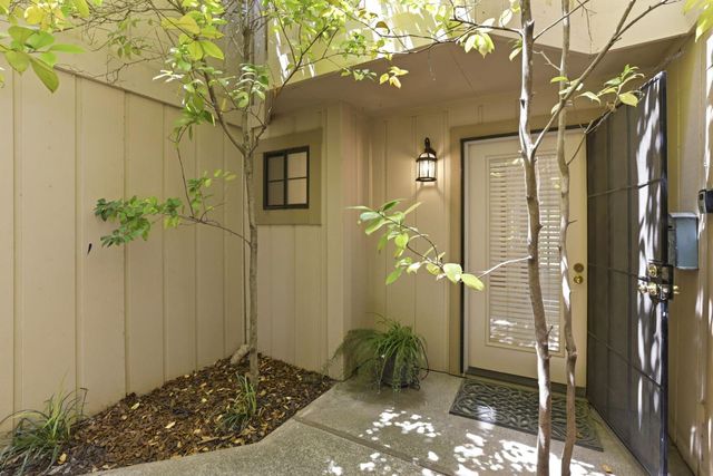 7445 BLACK TREE Ln, Citrus Heights, CA 95610