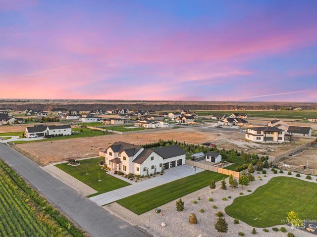 4224 N 2734 E, Twin Falls, ID 83301