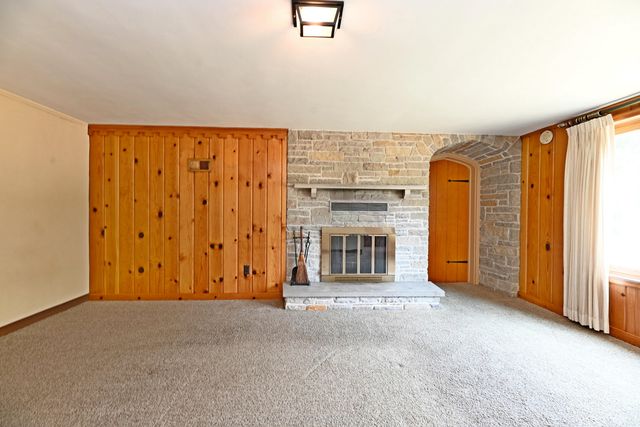 17443 Hayes Street, Grand Haven Twp, MI 49417