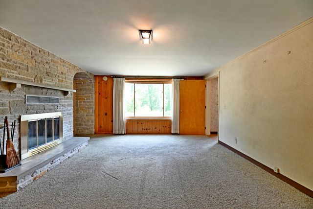 17443 Hayes Street, Grand Haven Twp, MI 49417