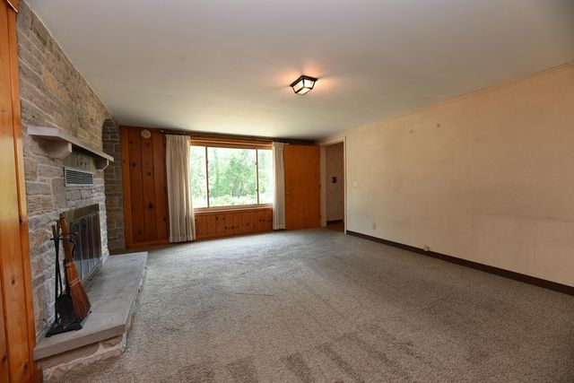 17443 Hayes Street, Grand Haven Twp, MI 49417