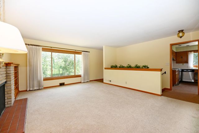 17443 Hayes Street, Grand Haven Twp, MI 49417
