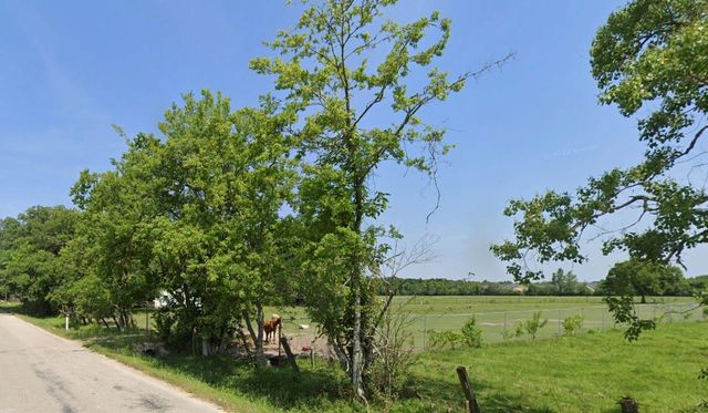 1610 County Road 605, Dayton, TX 77535
