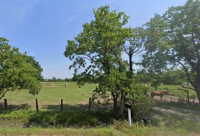 1610 County Road 605, Dayton, TX 77535