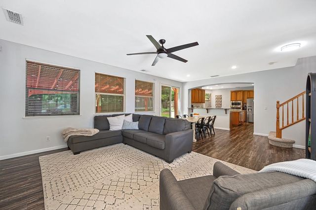 1218 Pecos Way, Plumas Lake, CA 95961