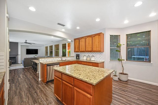 1218 Pecos Way, Plumas Lake, CA 95961