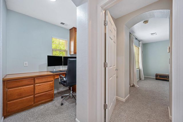 1218 Pecos Way, Plumas Lake, CA 95961