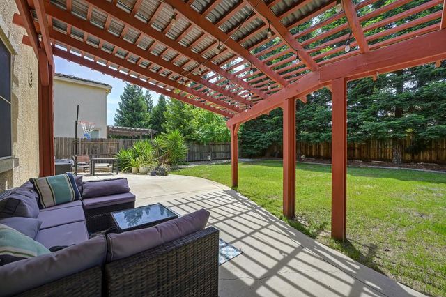 1218 Pecos Way, Plumas Lake, CA 95961