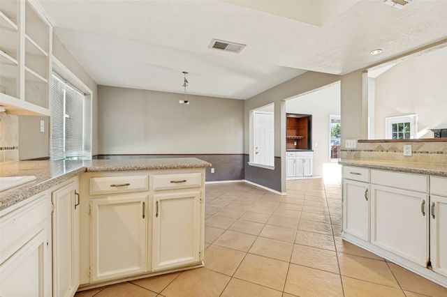 2 Indian Trail, Hickory Creek, TX 75065