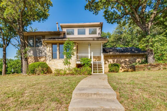 2 Indian Trail, Hickory Creek, TX 75065