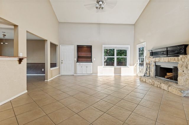 2 Indian Trail, Hickory Creek, TX 75065