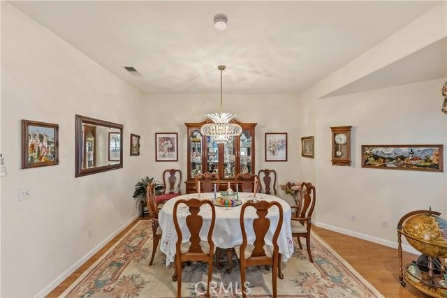 8613 N Whitney, Fresno, CA 93720