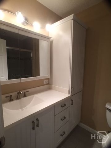 2165 S Milledge D6, Athens, GA 30605