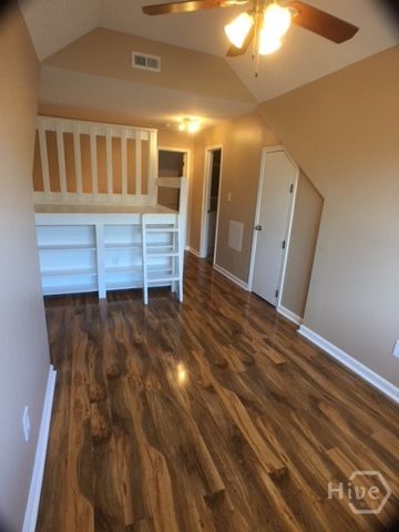2165 S Milledge D6, Athens, GA 30605
