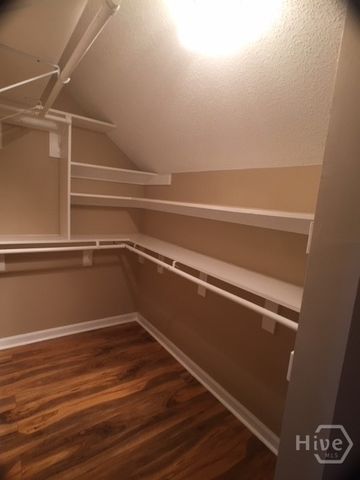 2165 S Milledge D6, Athens, GA 30605