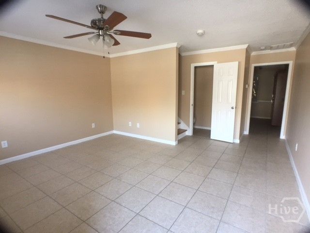 2165 S Milledge D6, Athens, GA 30605