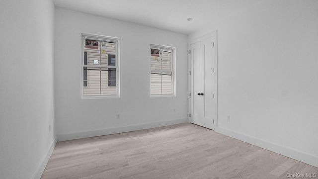 340 E 234th Street, Bronx, NY 10470