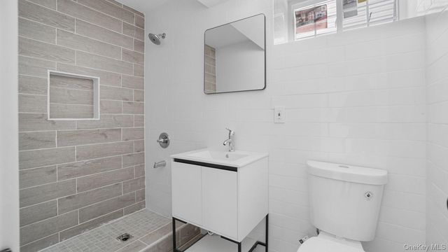 340 E 234th Street, Bronx, NY 10470