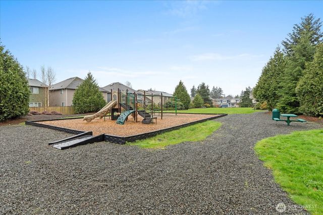 5622 117th Place NE, Marysville, WA 98271