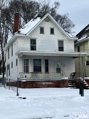 1617 NE MADISON Avenue, Peoria, IL 61603