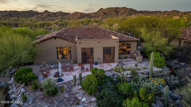 13969 N Stone Gate Place, Oro Valley, AZ 85755