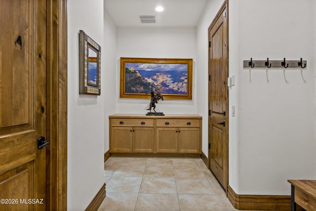 13969 N Stone Gate Place, Oro Valley, AZ 85755