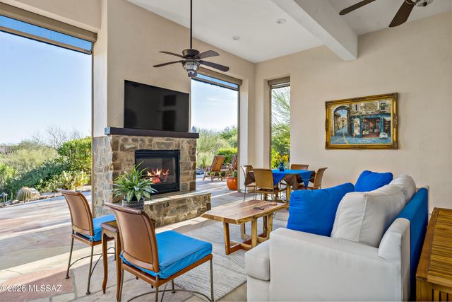 13969 N Stone Gate Place, Oro Valley, AZ 85755