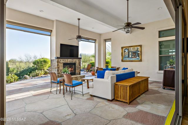 13969 N Stone Gate Place, Oro Valley, AZ 85755