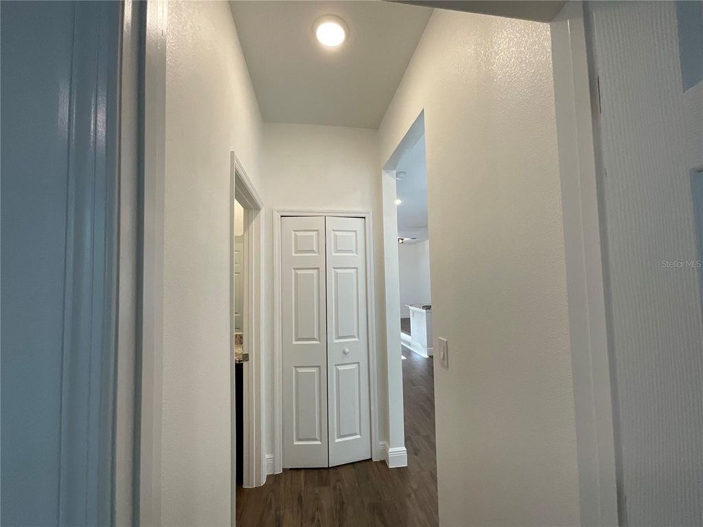 Image 15 of property listing at 1835 S RIO GRANDE AVENUE, Orlando, FL 32805