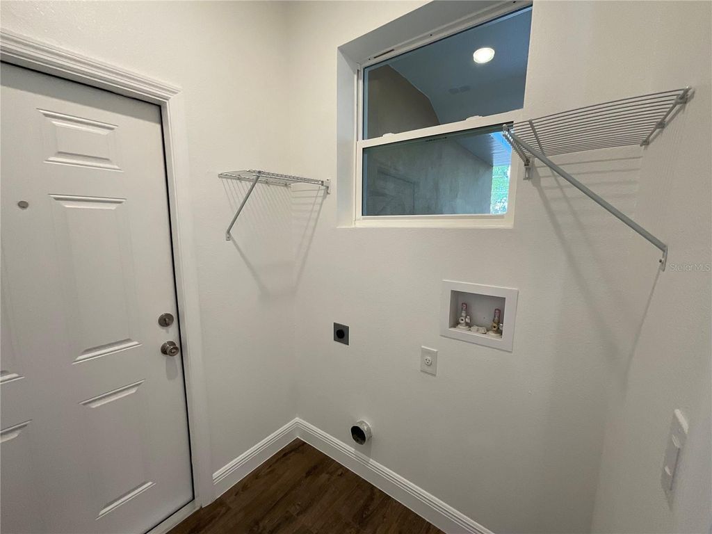 Image 25 of property listing at 1835 S RIO GRANDE AVENUE, Orlando, FL 32805