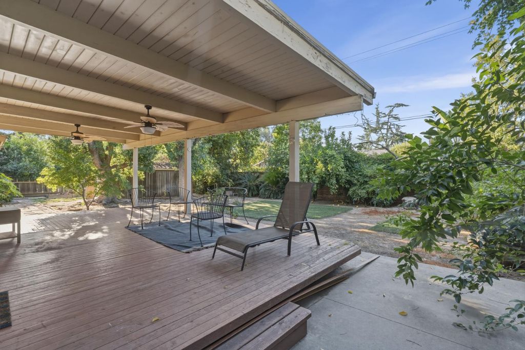 Image 27 of property listing at 436 W Twain Avenue, Fresno, CA 93704