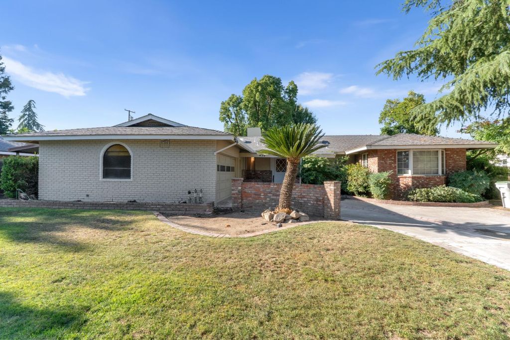 Image 33 of property listing at 436 W Twain Avenue, Fresno, CA 93704