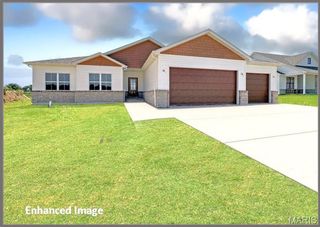 8458 Herrick Park Drive, Troy, IL 62294
