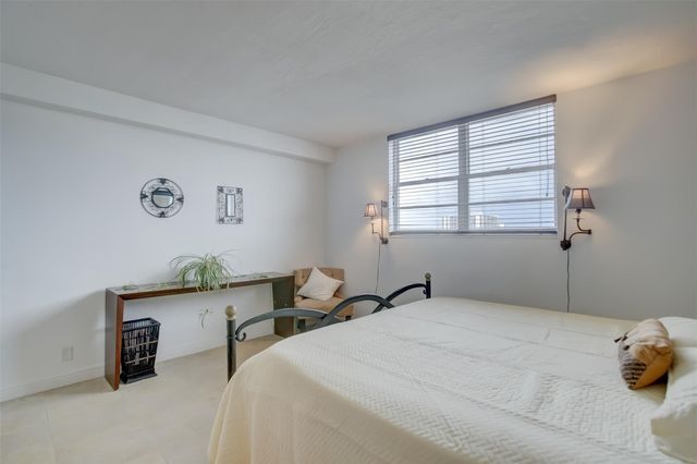 3000 S Ocean Drive 1100, Hollywood, FL 33019