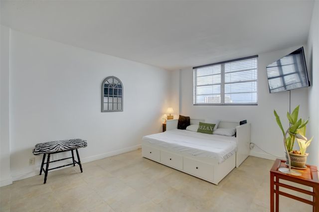 3000 S Ocean Drive 1100, Hollywood, FL 33019