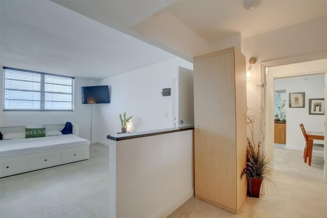 3000 S Ocean Drive 1100, Hollywood, FL 33019